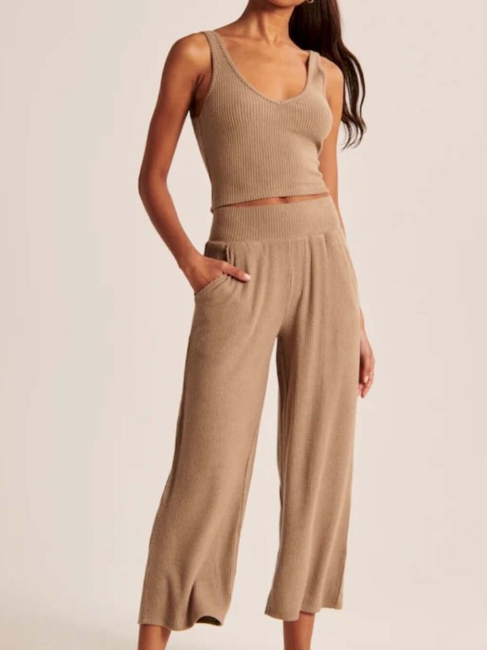 Abercrombie & Fitch Wide Leg Ribbed Knit Lounge Pants